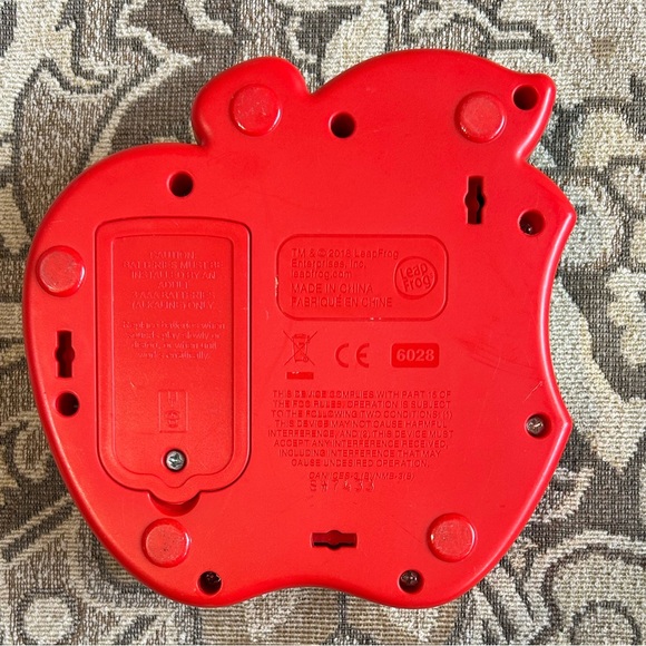 Leap Frog Tad’s Fridge Phonics Magnetic Learn Your Letters & Sounds Toy - Picture 5 of 8